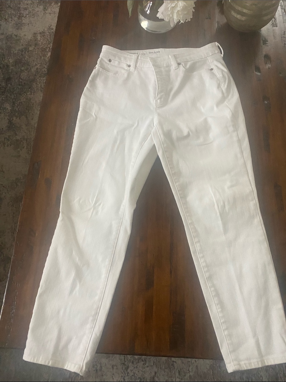 Talbots White Slim Ankle Jeans